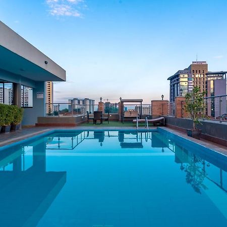 Highlands Suites Hotel Apartments 나이로비 외부 사진